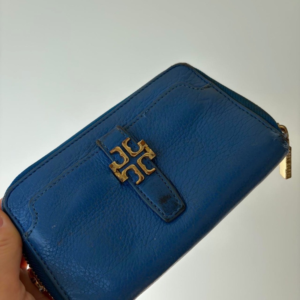 Blue Leather Wristlet Wallet - Picture 3 of 5